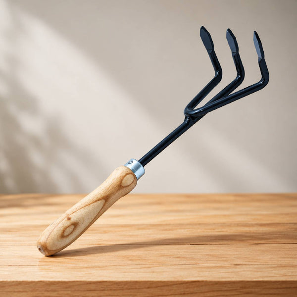 Hand Cultivator Tool - MMT 203E - Wooden Handled