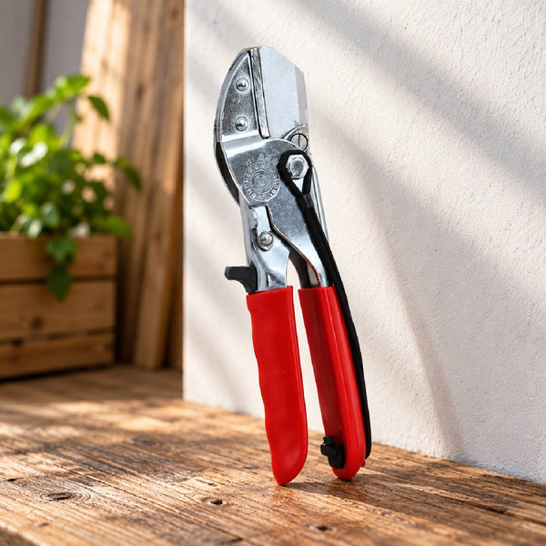 Pruning Secateurs Roll Cut Type MMT 101A